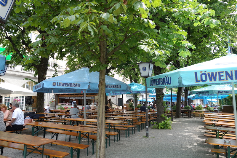 Biergarten Lwenbru